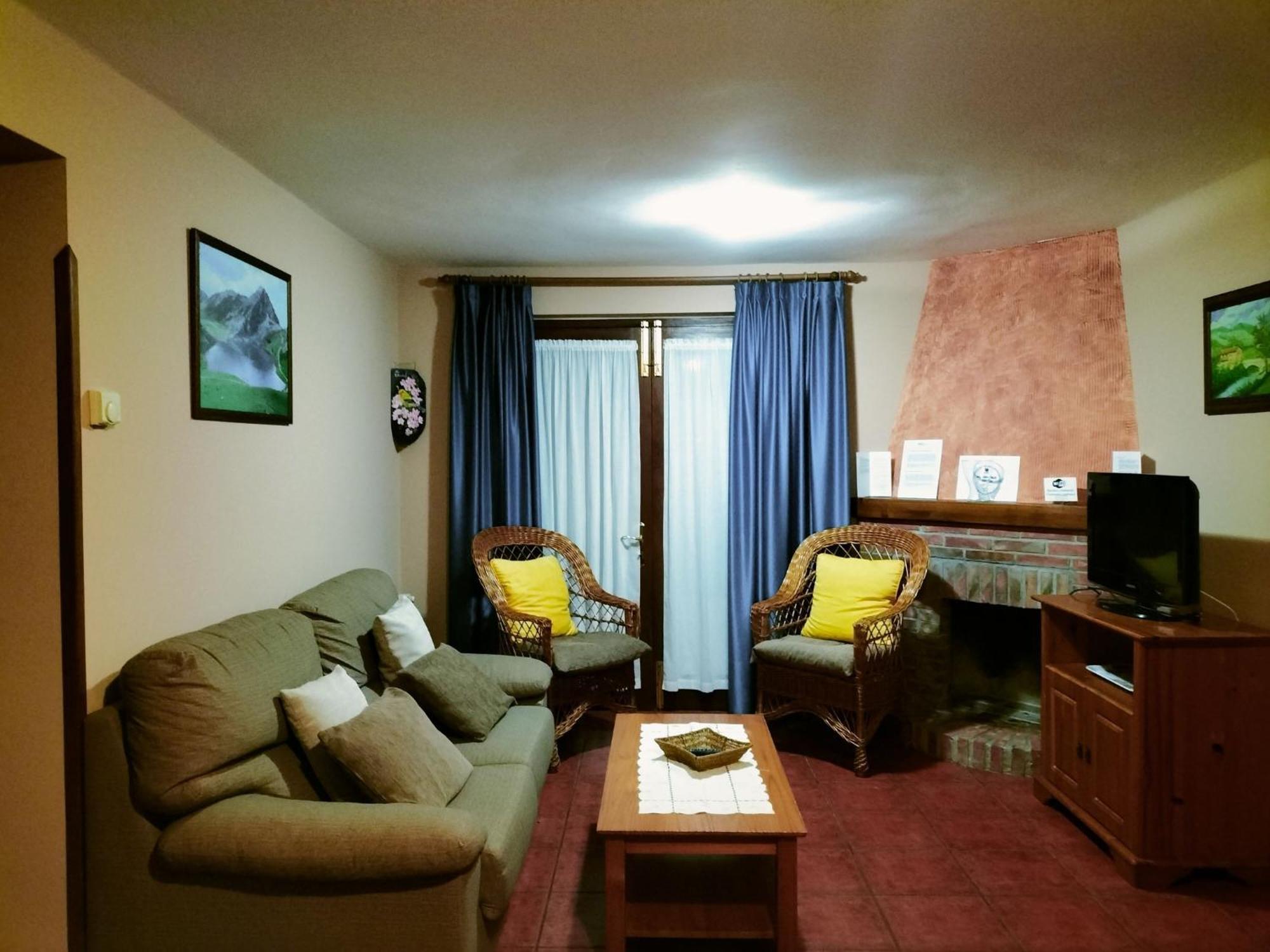 Apartamentos Rio Tabardin Llano-Con Luaran gambar