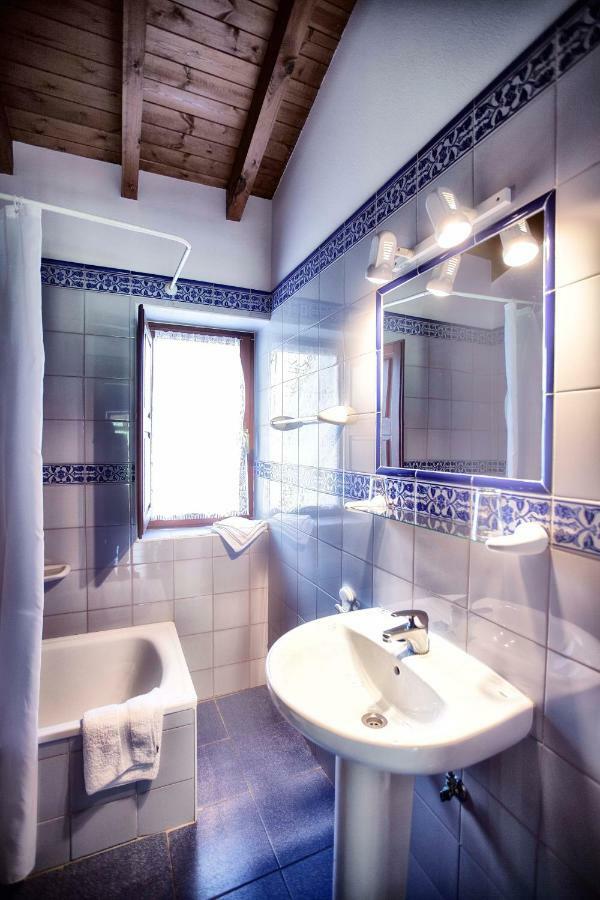 Apartamentos Rio Tabardin Llano-Con Luaran gambar